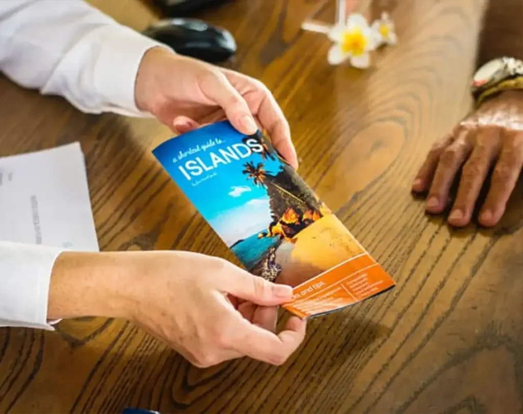 Pliant promoțional tipărit profesional – design modern și layout clar